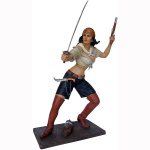 MULHER PIRATA LUTANDO